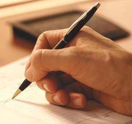مرجع روحي استقال قبل عام.. ما السبب؟