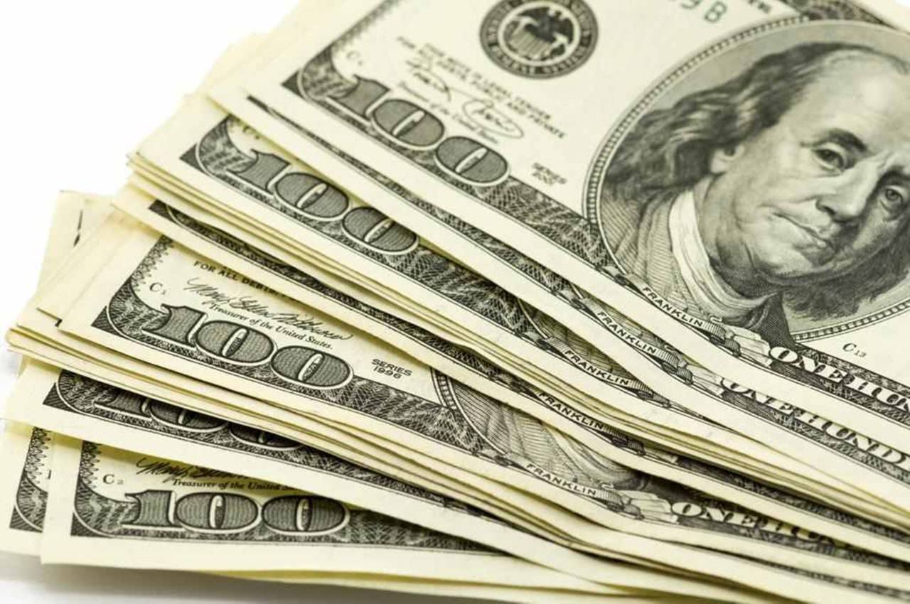 سفير دولة كبرى لمرجعية لبنانية: احسموا هذا الموضوع