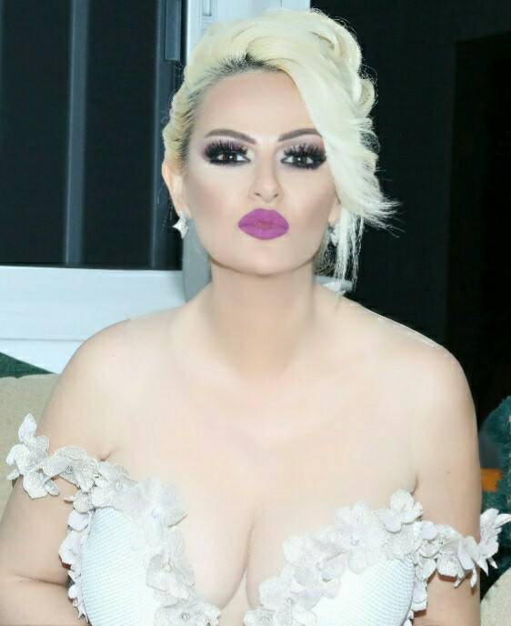 صور ساخنة لريما ديب تكشف صدرها و...!!