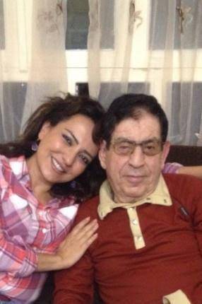 ماذا قال والد أمل عرفة وهو على فراش المرض؟
