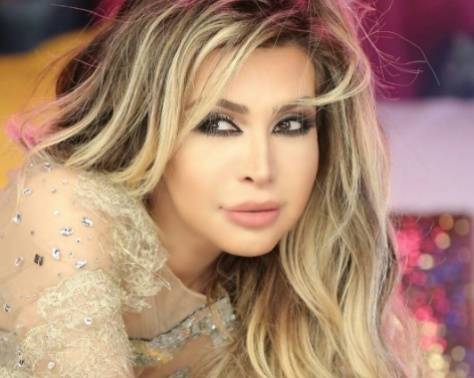 بالفيديو - إبنة شقيق نوال الزغبي تشعل "انستغرام" برقصها على أنغام أغنية عمتها.. شاهدوا طرافتها