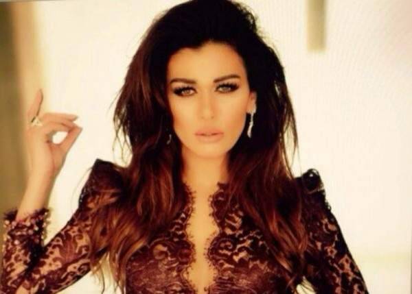 بالفيديو: نادين الراسي تصفع إبنها الكبير..والسبب مفاجئ!