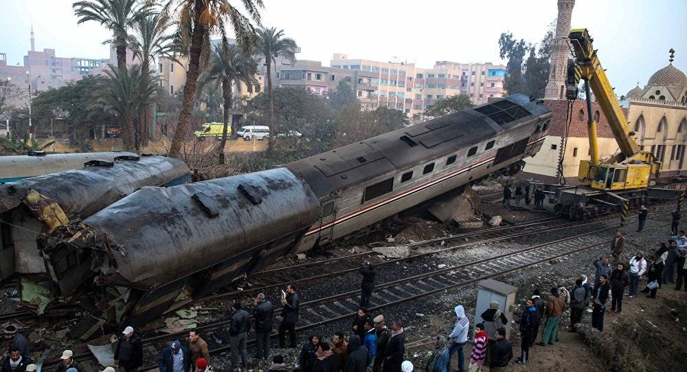 قتلى وجرحى في خروج قطار ركاب عن مساره في اليونان