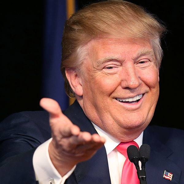 محامي ترامب يثير ضجّة بصورة مغرية لابنته بالملابس الداخلية!
