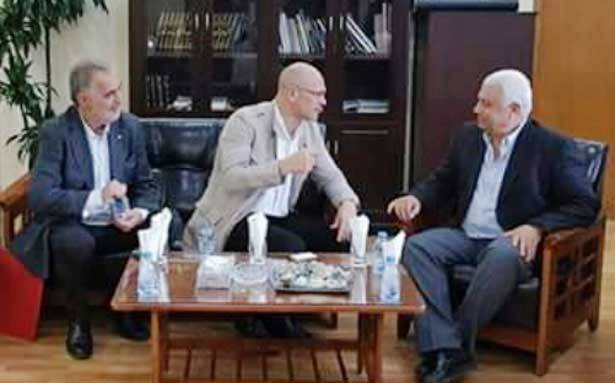 قمرالدين عرض مساعدات برنامج
الأمم في مجال معالجة النفايات