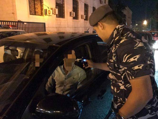 مخالفات في نسبة الكحول بالدم لدى سائقين