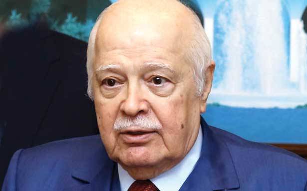 الرئيس عصام فارس يواصل استقبالاته