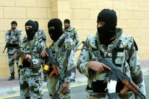 مقتل عسكري سعودي في القطيف بقذيفة استهدفت دورية أمنية