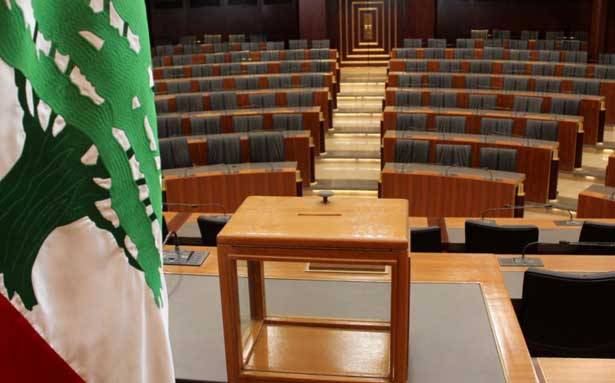الكتائب: صفقة التمديد لسنة تتظهر