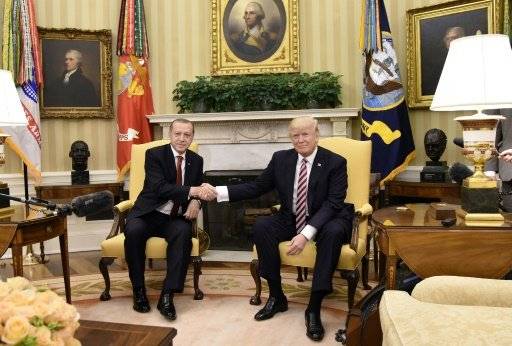 ترامب يستقبل اردوغان في البيت الأبيض في محاولة لاصلاح العلاقات بين البلدين