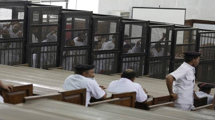 مصر.. إحالة أوراق 8 أعضاء في جماعة الإخوان إلى المفتي