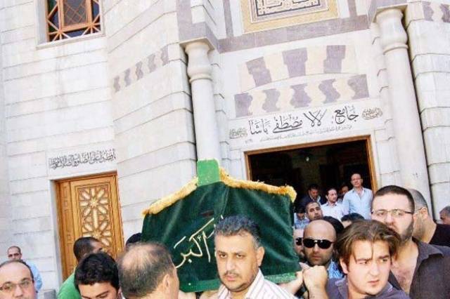 بالصور-  نجوم يخسرون ذويهم خلال تصويرهم في هذا المسلسل السوري! اليكم التفاصيل!