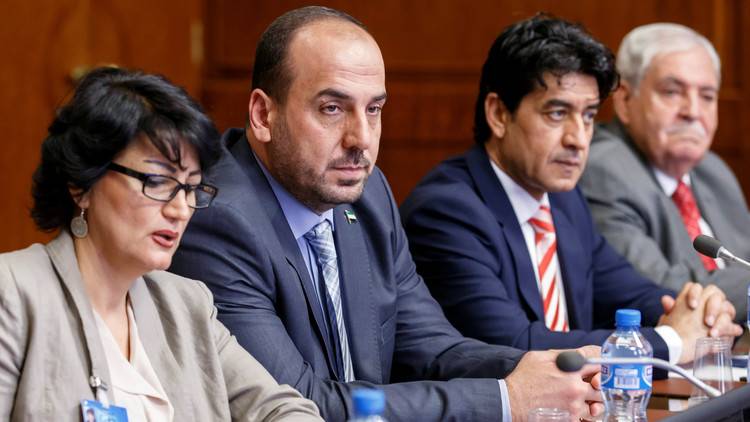 بعد الخلافات بصفوفهم.. اشتباك بالأيدي بمقر إقامة المعارضين السوريين بجنيف!