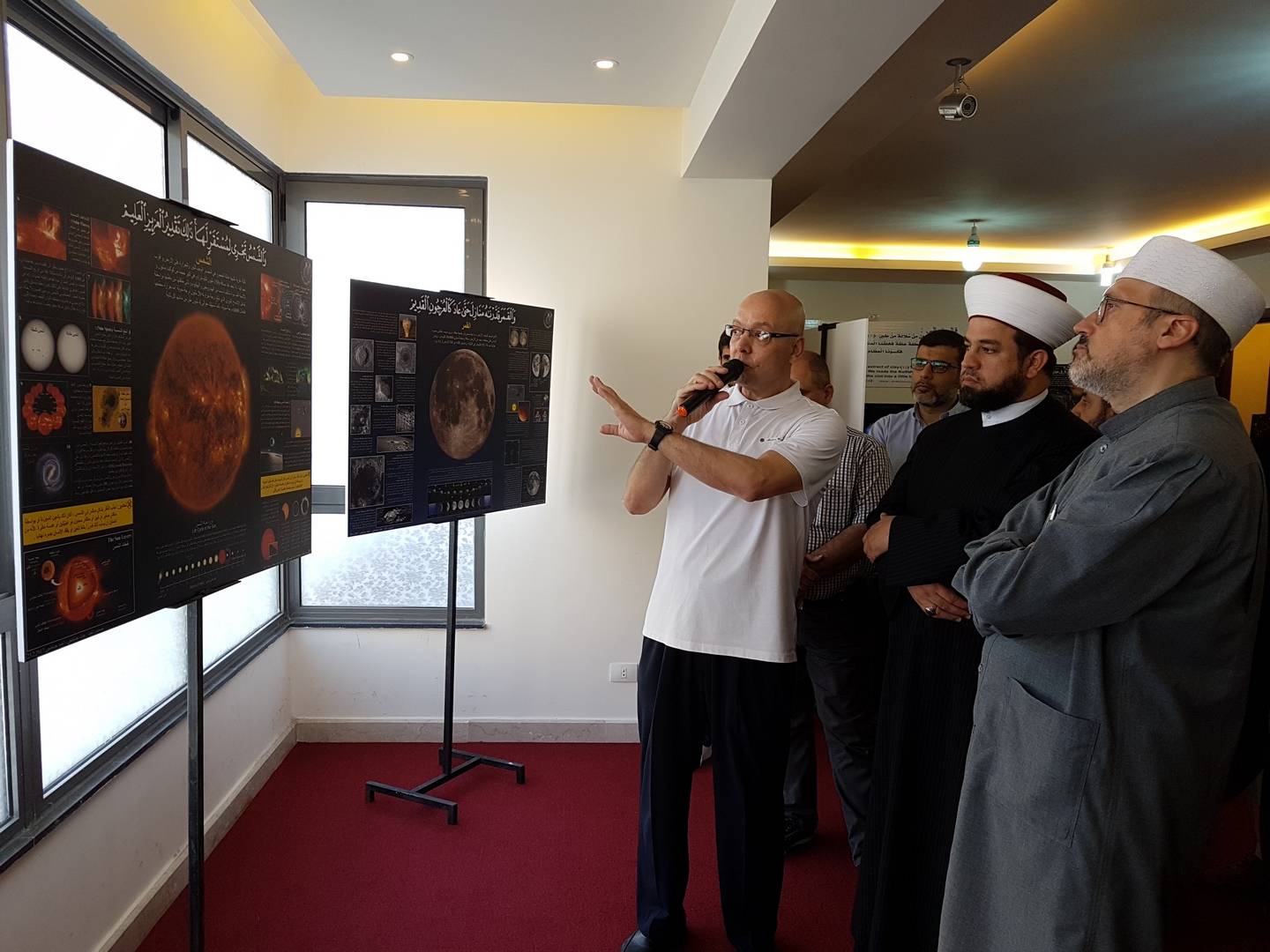 دريان رعى افتتاح معرض رحلة كونية في ملكوت الله