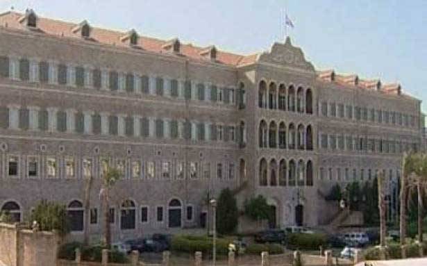 تفاهم على مشاركة الحريري في قمة الرياض