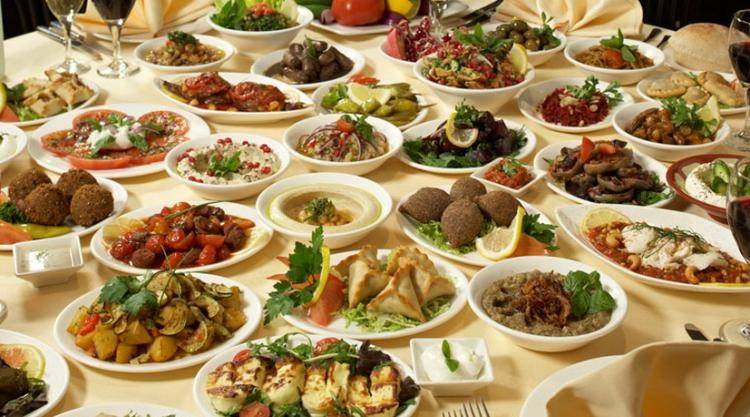 هكذا تتجنّبين اكتساب الوزن في رمضان!