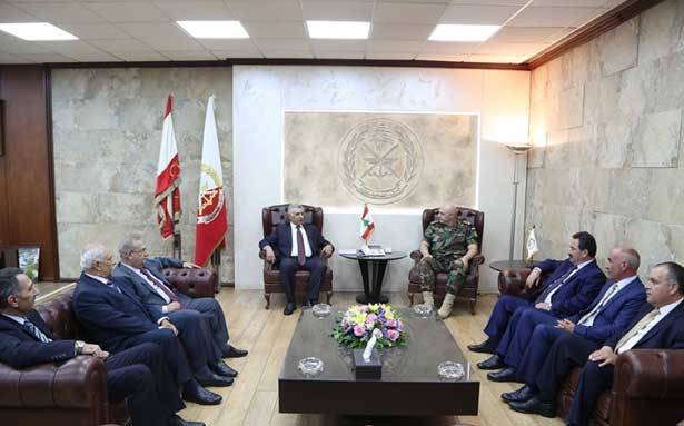 هيئة أبناء العرقوب تزور قائد الجيش