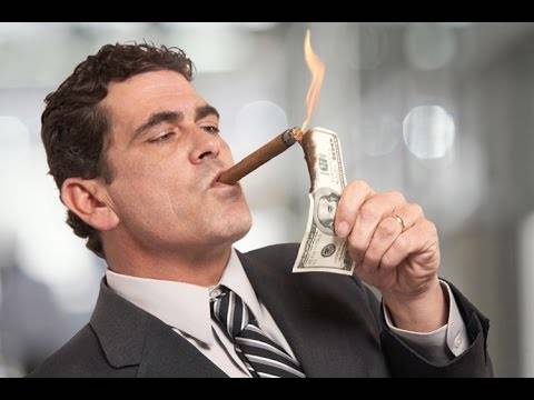 4 عبارات لا ينطقها الأثرياء ابداً!!