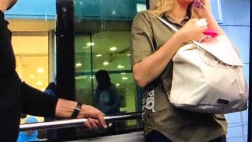 بالصور.. ضبط الماس مهرب مع مسافرة تركية في المطار