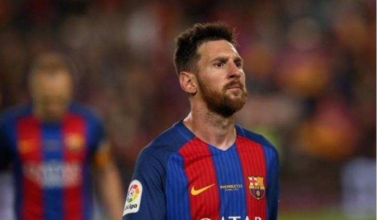 بعد قرار سجن ميسي هذا ما فعلته برشلونة