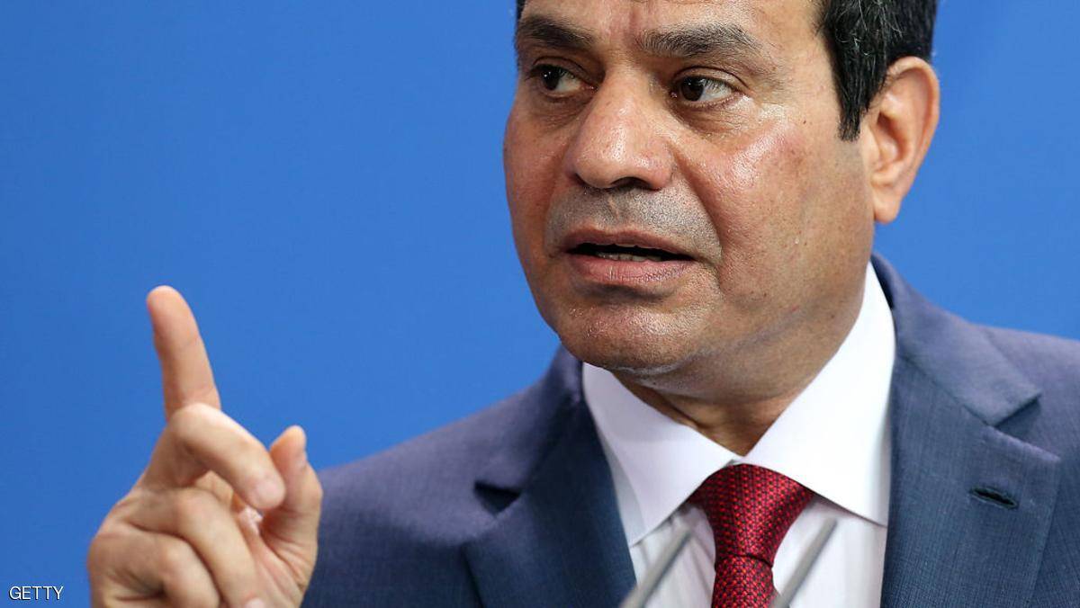 السيسي لبابا الأقباط: لن نهدأ قبل عقاب مرتكبي جريمة المنيا
