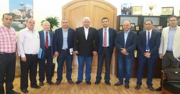 قمرالدين تابع خطة سكك الحديد والنقل