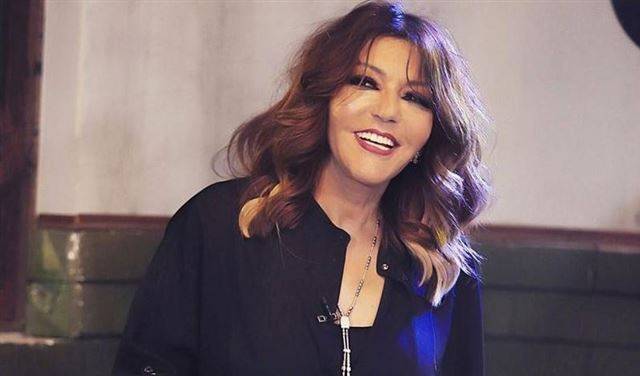 هل ستعلن سميرة سعيد اعتزالها للغناء؟