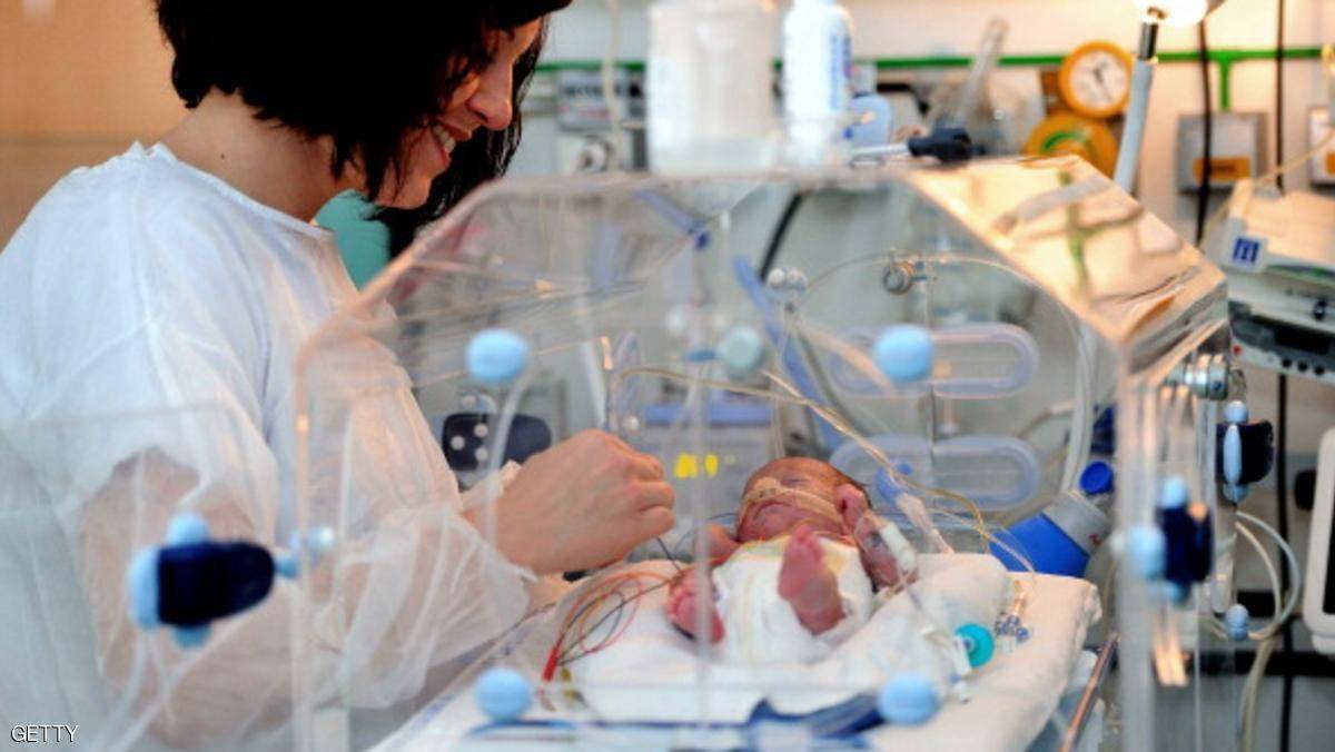 انتظرا 17 عاما.. فرزقا بستة توائم!