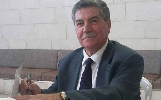 توفيق مهنّا يوقّع كتابه
«ليبق الهلال السوري خصيباً»