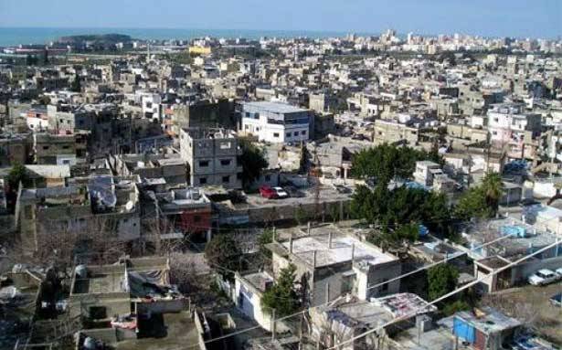 النصرة تسعى لابتلاع عين الحلوة وسباق مع داعش
