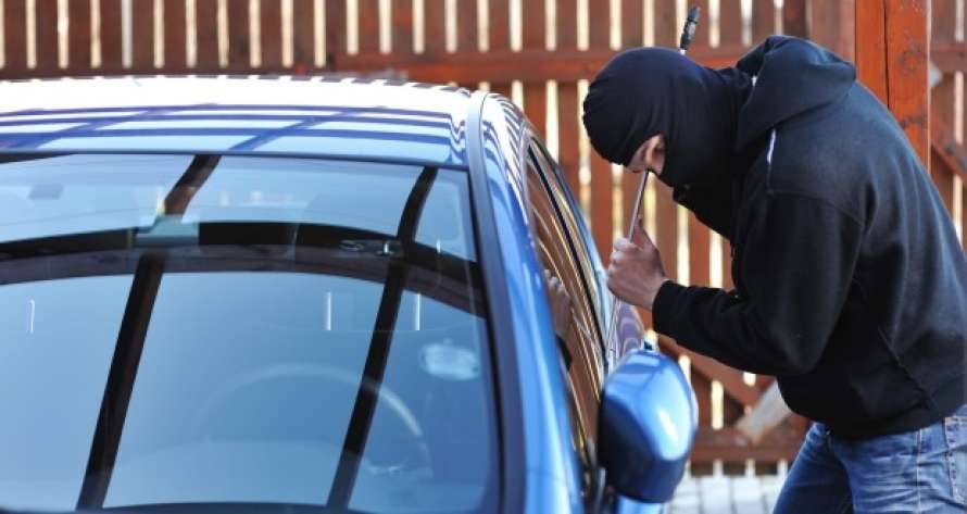 بالفيديو.. محاولة سرقة غريبة تنتهي بالفشل!