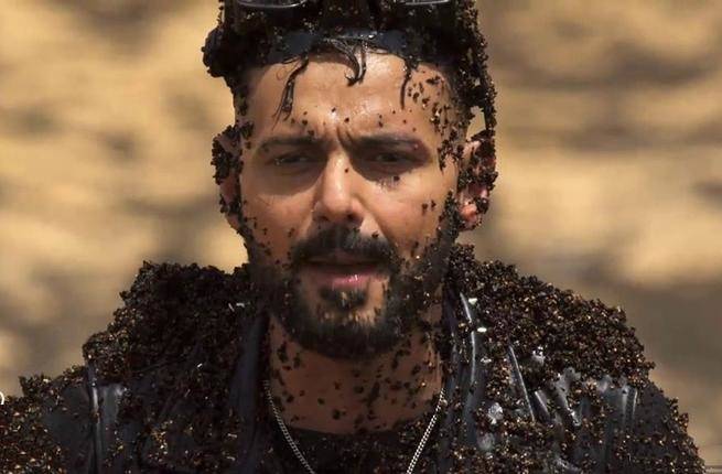 مقالب رامز جلال.. هذه حقيقتها وهكذا تنجو منها