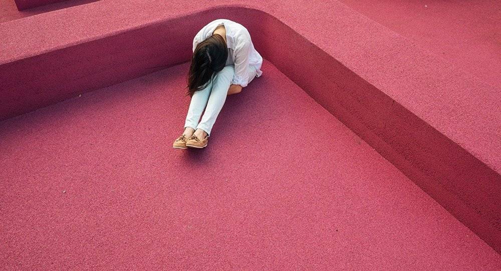 بالصور...عارضة أزياء تخرج من بيتها بعد مرور 6 سنوات