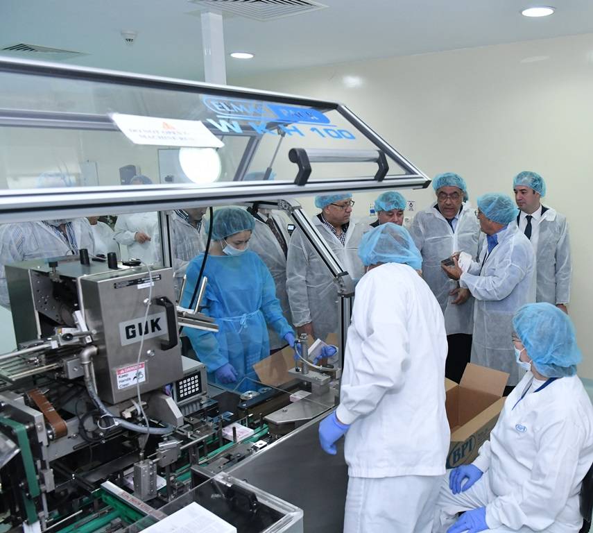 نقيب الأطباء جال وابي كرم على مصانع الأدوية مؤكدا تمتعها بالجودة والنوعية