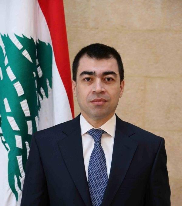 رد عنيف من أبي خليل :السخيف والإنفعالي هو...