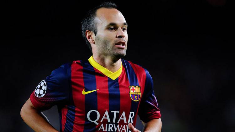 إنييستا يتمنى الاعتزال في برشلونة