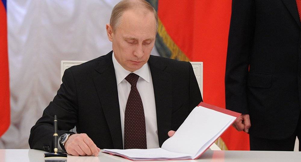 بوتين يوقع مرسوما مهما حول التدابير الاقتصادية بحق تركيا