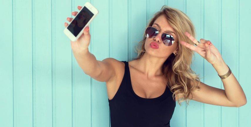 ما الذي يفكر به الرجل عندما يرى صوركِ على إنستغرام؟!
