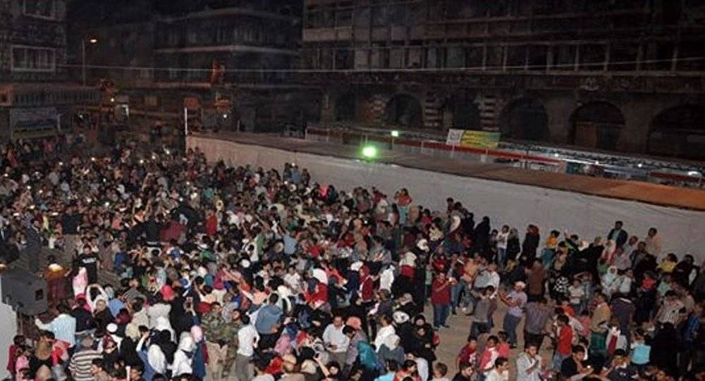 بعد خلوها من المسلحين...حمص تعود للحياة (صور)