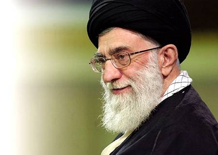 الامام الخامنئي: ما يعلنه الاوروبيون الان حول عدم امكانية الاعتماد على امريكا أكده الامام الخميني منذ عشرات السنين