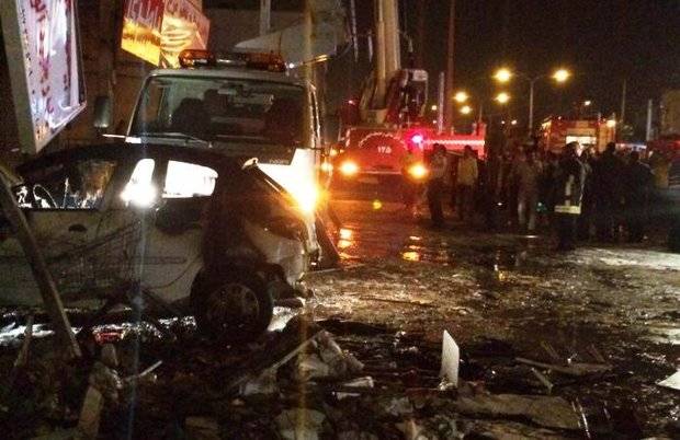 35 جريحا في إنفجار مركز تجاري بمدينة شيراز الايرانية