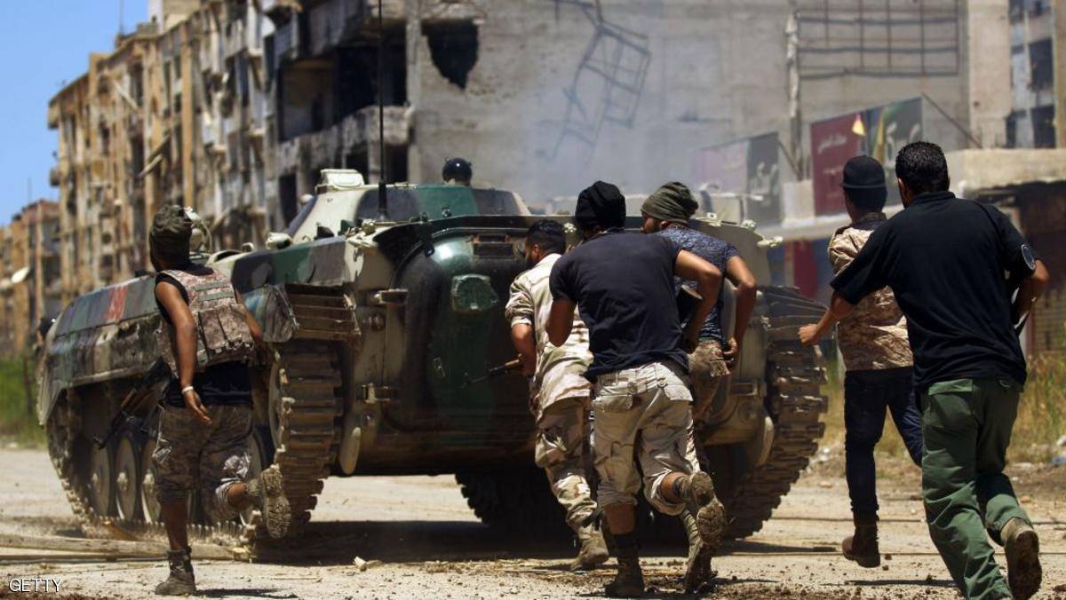 الجيش الليبي يخنق القاعدة في الجفرة