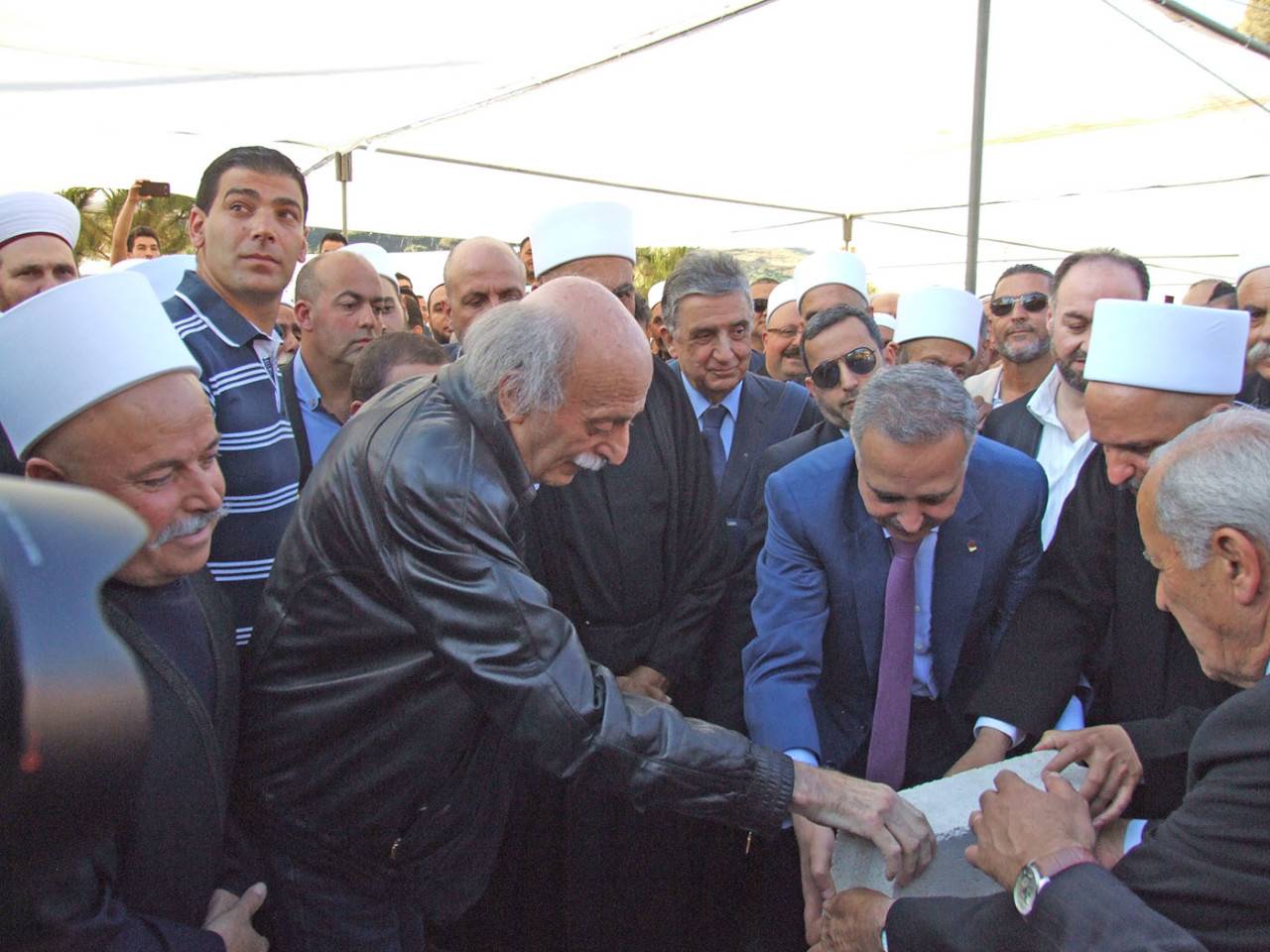 جنبلاط وإرسلان يؤكدان: السلم الأهلي في الجبل خط أحمر