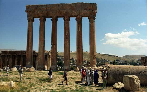 السياحة نفط لبنان
