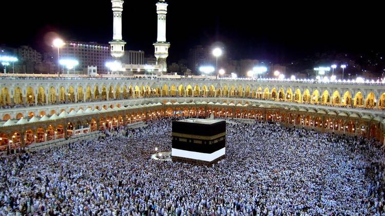 السعودية لن تحرم القطريين من الحج والعمرة