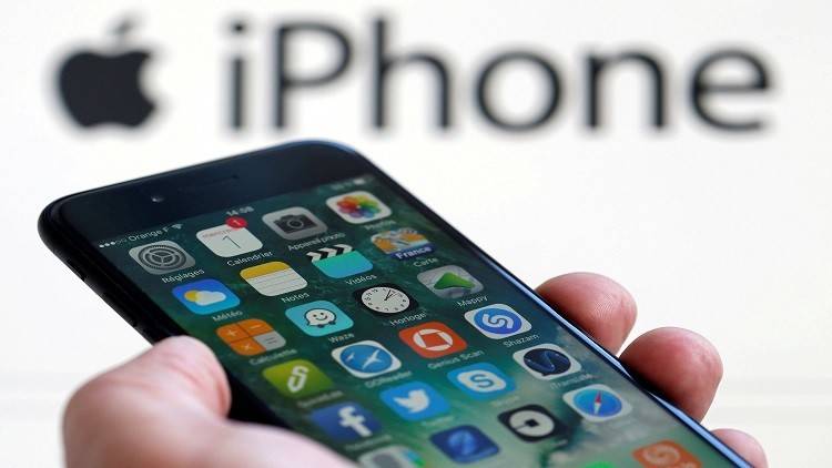 "Apple" تحقق بهجمات لندن