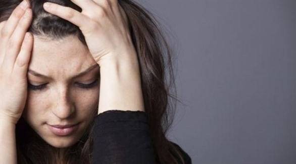 لماذا يشعر الإنسان بالصداع بعد البكاء؟