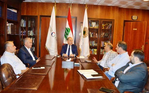 إجتماع في غرفة طرابلس بحث في  تعزيز التعاون بين القطاعين العام والخاص