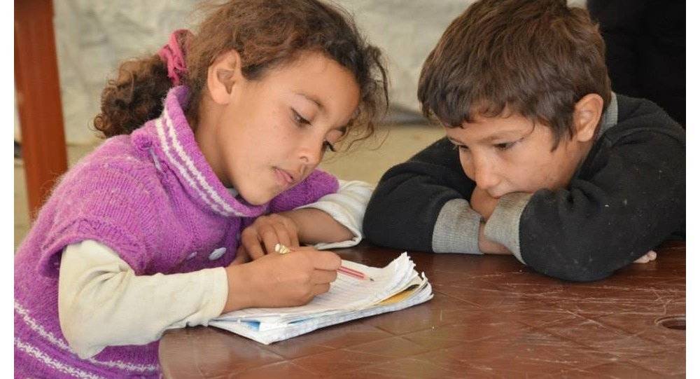 بالفيديو...الحرب تهدد بضياع جيل كامل في سوريا
