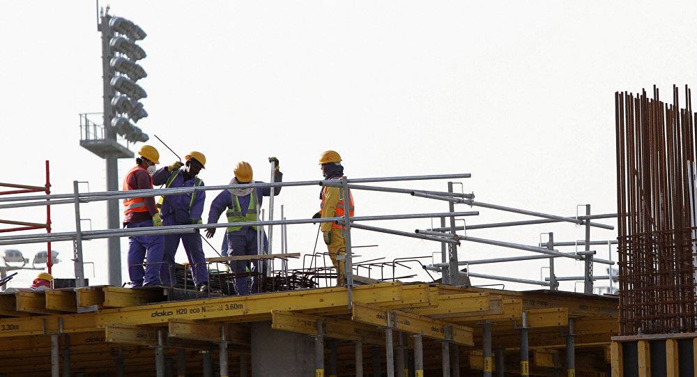 الريال القطري يواصل الهبوط أمام الدولار